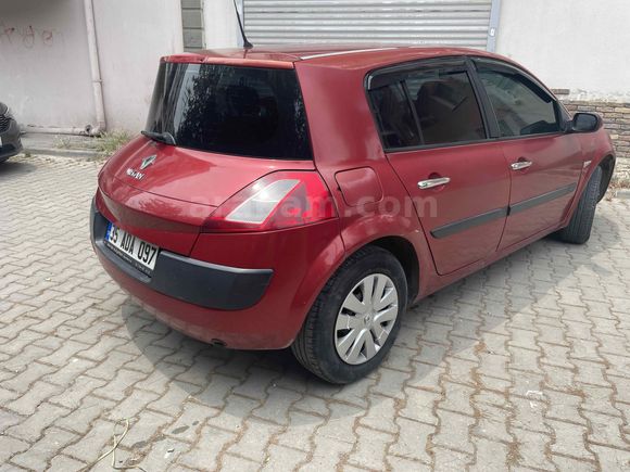 Sahibinden Renault Megane 1.4 Authentique 2006 Model 