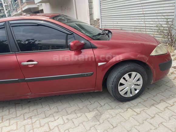 Sahibinden Renault Megane 1.4 Authentique 2006 Model 