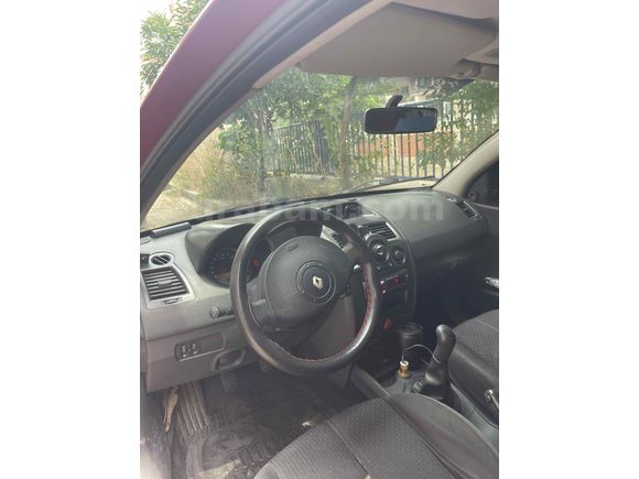 Sahibinden Renault Megane 1.4 Authentique 2006 Model 