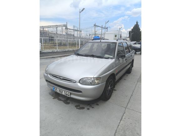 Ford Escort 1.6 Clx Station Vagon 4 Lastik Sıfır