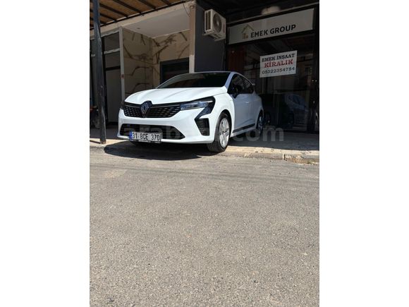 Sahibinden Renault Clio 1.0 TCe Evolution 2025 Model 