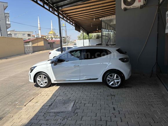 Sahibinden Renault Clio 1.0 TCe Evolution 2025 Model 