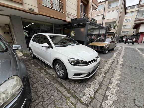 SARAY OTO’DAN 2017 MODEL VOLKSWAGEN GOLF COMFORTLİNE