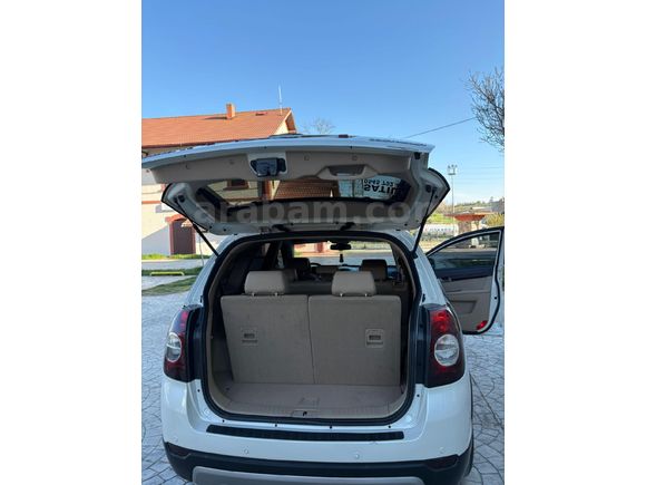 Sahibinden Chevrolet Captiva 2.0 D LT High En Dolu pakedi 2011 Model emsallerinin altında fiyatı 137.00km takas vardir