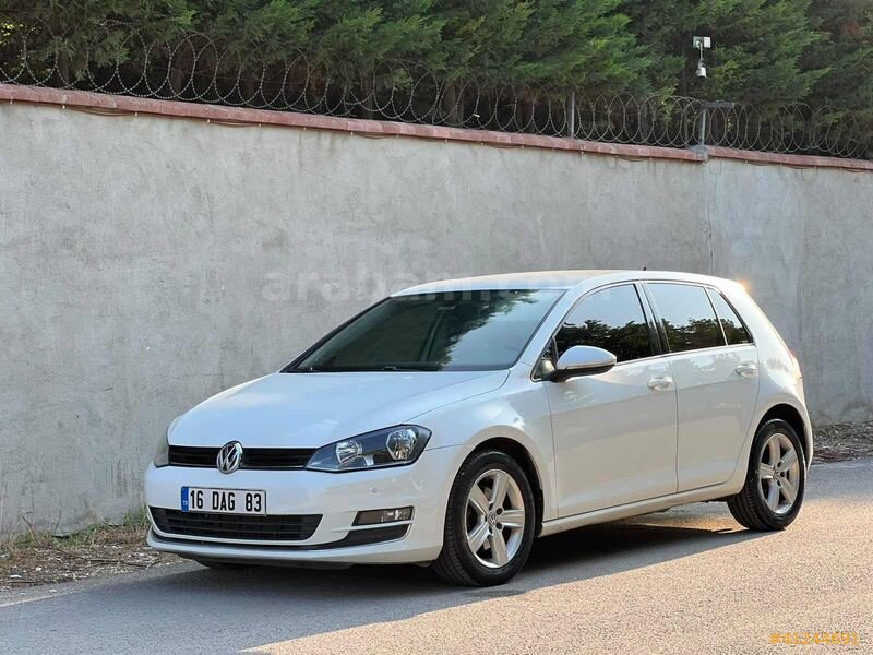 Galeriden Volkswagen Golf 1.6 TDi BlueMotion Comfortline 2016 Model Bursa 241.000 km Beyaz