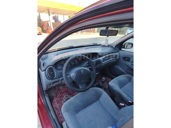 Sahibinden Renault Megane 1.6 16w RTE 2001 Model