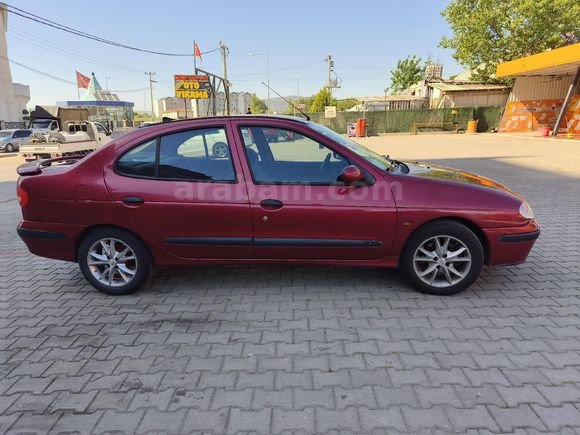 Sahibinden Renault Megane 1.6 16w RTE 2001 Model