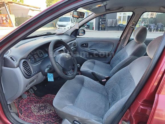 Sahibinden Renault Megane 1.6 16w RTE 2001 Model