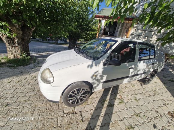 Sahibinden Renault Clio 1.4 Expression 2002 Model  314.000 km Beyaz