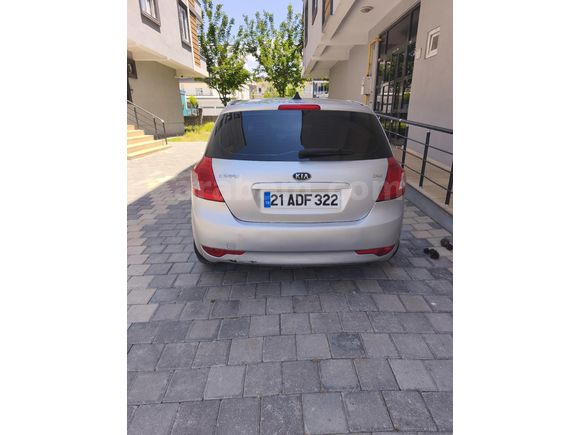 Sahibinden Kia Ceed 1.6 CRDi Motion 2010 Model