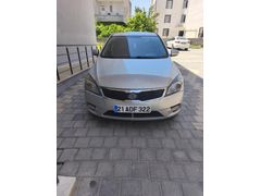 Sahibinden Kia Ceed 1.6 CRDi Motion 2010 Model