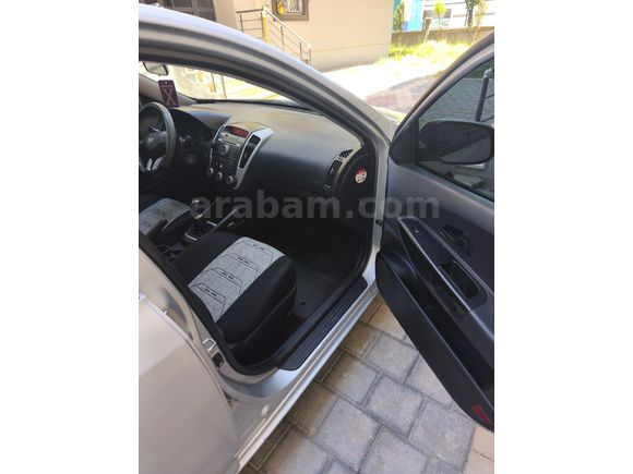 Sahibinden Kia Ceed 1.6 CRDi Motion 2010 Model