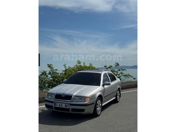 Sahibinden Skoda Octavia 1.6 Ambiente 2004 Model  320.000 km Gri (Gümüş)