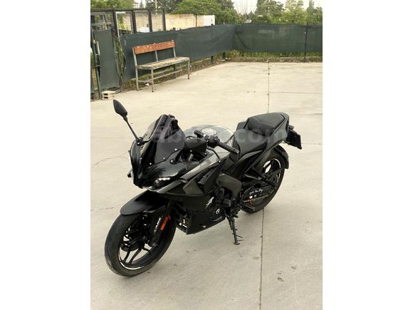 Sahibinden Bajaj Pulsar 200 RS