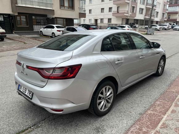 SATILIK MEGANE 4