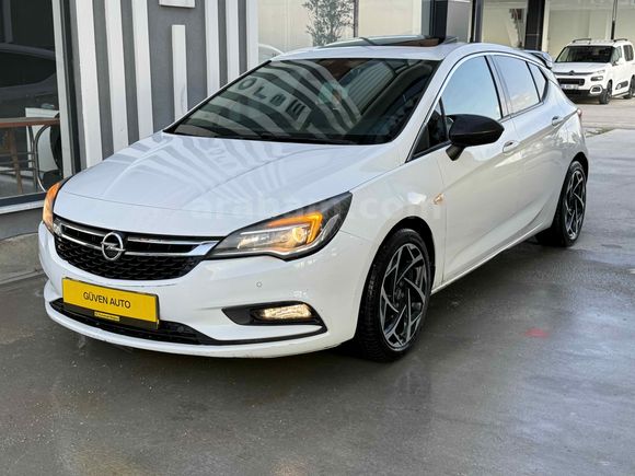 Galeriden Opel Astra 1.6 CDTI Dynamic Elite 2016 Model Van