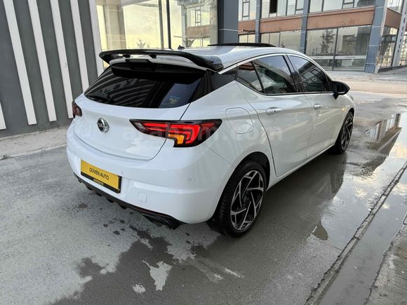 Galeriden Opel Astra 1.6 CDTI Dynamic Elite 2016 Model Van