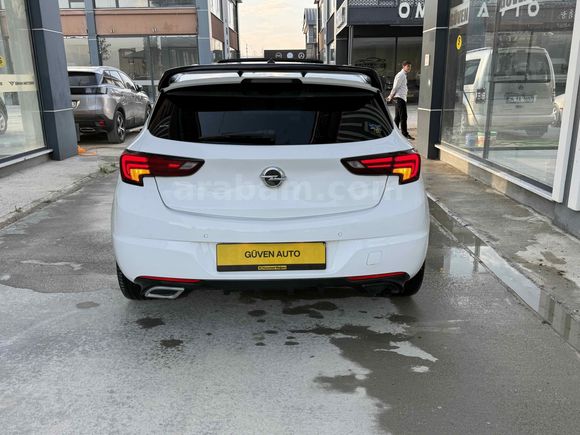 Galeriden Opel Astra 1.6 CDTI Dynamic Elite 2016 Model Van