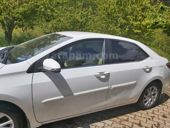 Sahibinden Toyota Corolla 1.4 D-4D Advance 2017 Model