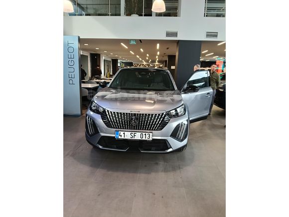 Sahibinden Peugeot 2008 Sıfır kokusu üzerinde