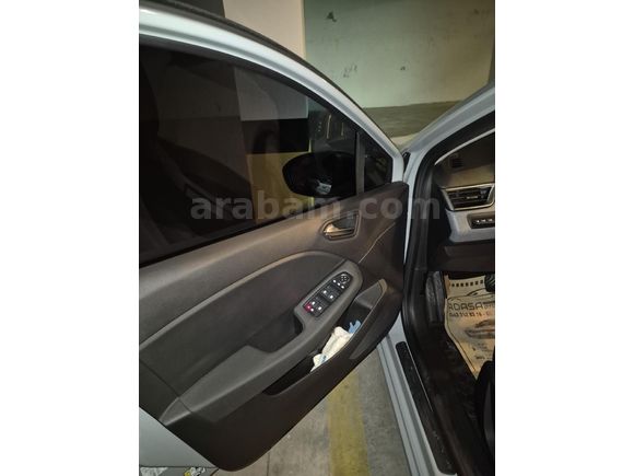 Sahibinden Renault Clio 1.0 TCe Evolution 2023 Model