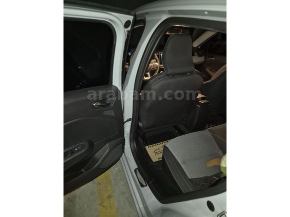 Sahibinden Renault Clio 1.0 TCe Evolution 2023 Model