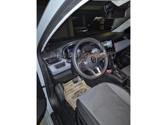 Sahibinden Renault Clio 1.0 TCe Evolution 2023 Model