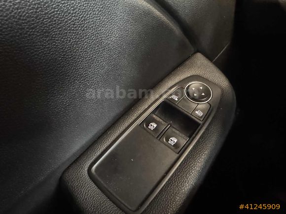 YKTCAR AUTOGROSS'DAN 2023 CLIO JOY 66.338 KM'DE
