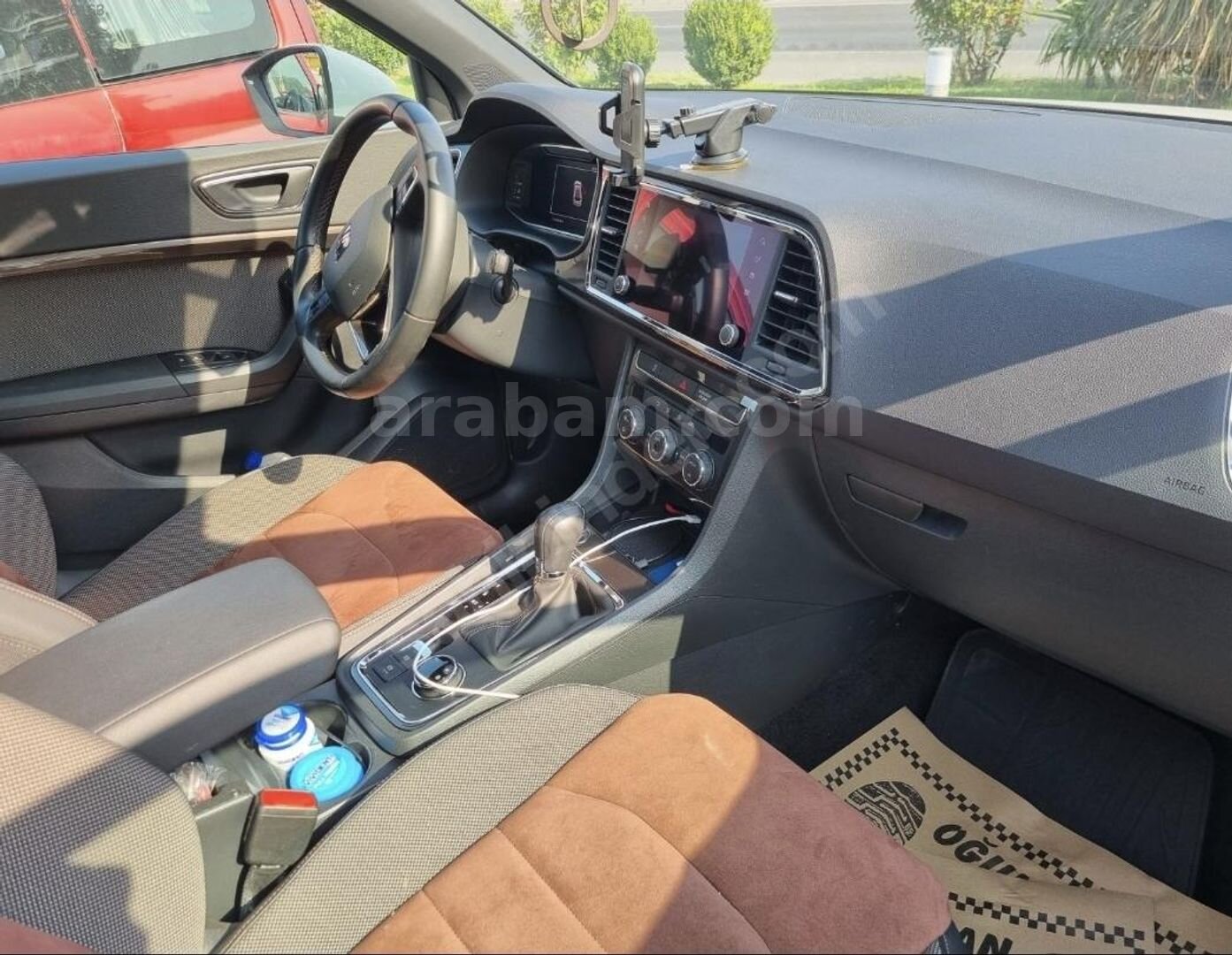 Sahibinden bakımlı, sorunsuz, tramersiz, boyasız, orjinal Seat Ateca 1.6 TDI Ecomotive Xcellence 2020 Model Beyaz 3