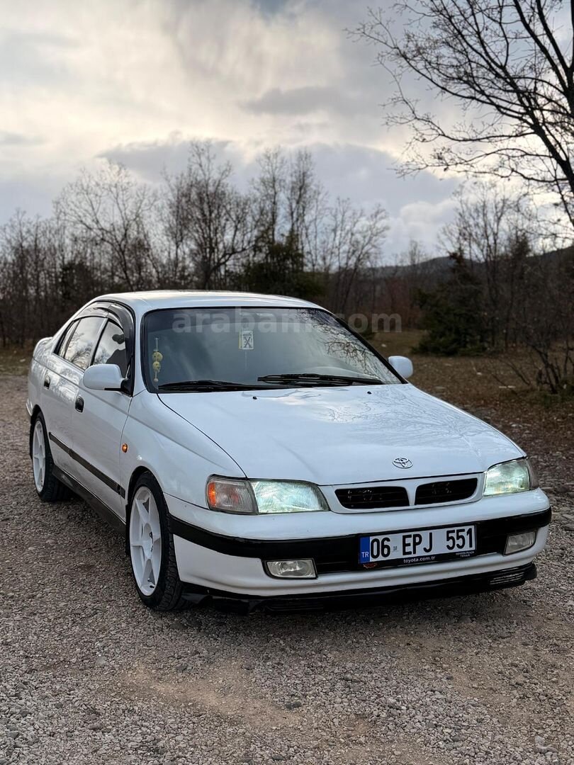Sahibinden Toyota Carina 2.0 GLi 1998 Model Çorum 320.000 km Beyaz 1