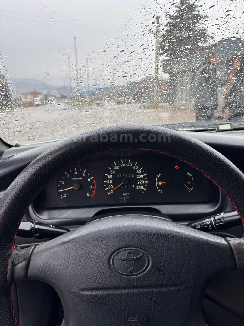 Sahibinden Toyota Carina 2.0 GLi 1998 Model Çorum 320.000 km Beyaz 6