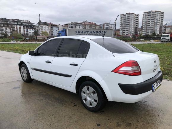 Sahibinden Renault Megane 1.6 Authentique 2009 Model 