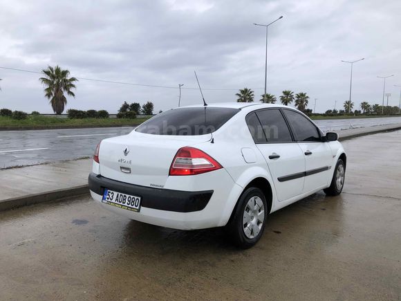 Sahibinden Renault Megane 1.6 Authentique 2009 Model 