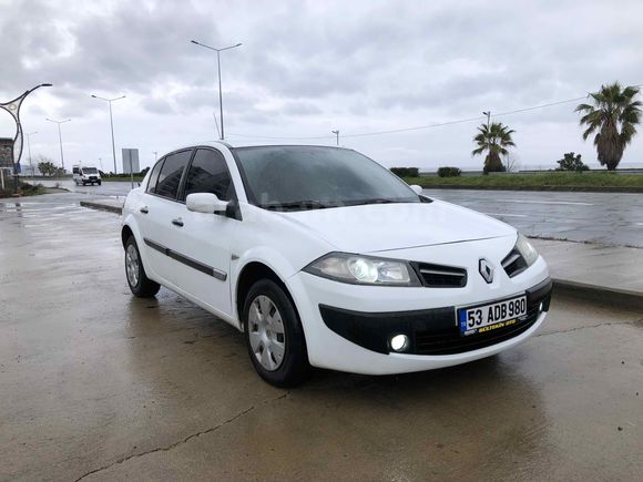 Sahibinden Renault Megane 1.6 Authentique 2009 Model 