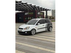 Sahibinden Ford Fiesta 1.4 TDCi Comfort 2007 Model 