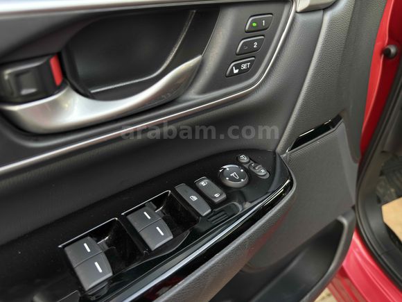 CR-V 1.5 VTEC EXECUTİVE PLUS AWD -CAM TVN-HEAD UP-4 KLTK ISITMA-