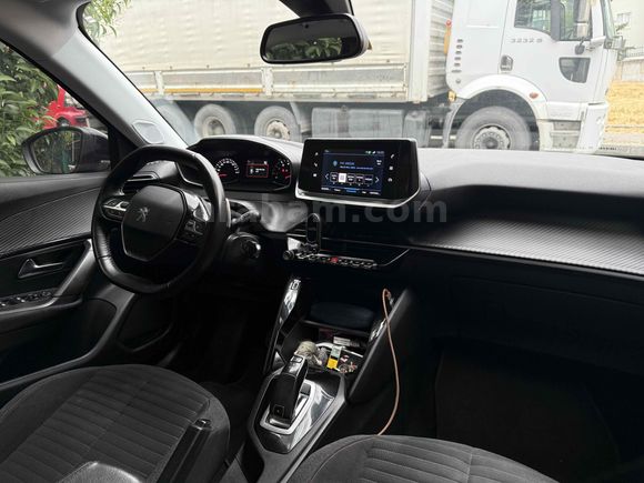 Sahibinden Peugeot 2008 1.2 PureTech Active 2021 Model 