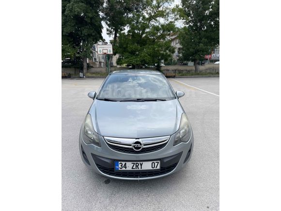 Sahibinden Opel Corsa 1.4 Twinport Essentia 2013 Model 