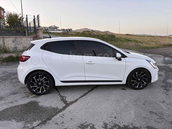 Sahibinden Renault Clio 1.5 BlueDCI Joy 2020 Model 