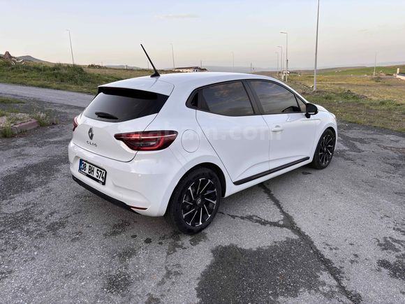 Sahibinden Renault Clio 1.5 BlueDCI Joy 2020 Model 