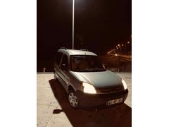 Sahibinden Peugeot Partner 1.9 D 2004 Model 