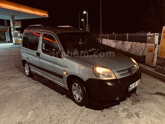 Sahibinden Peugeot Partner 1.9 D 2004 Model 