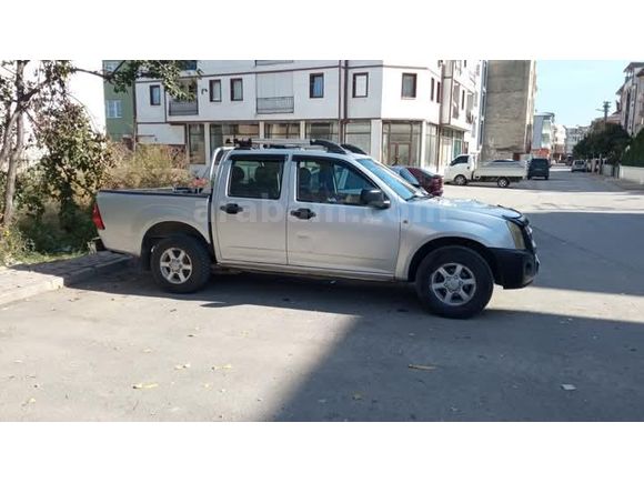 Sahibinden Isuzu D-Max 2.5 4x2 2011 Model