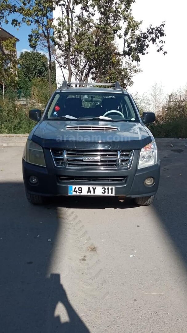 Sahibinden Isuzu D-Max 2.5 4x2 2011 Model 2