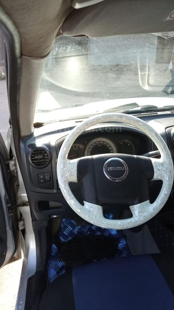 Sahibinden Isuzu D-Max 2.5 4x2 2011 Model 7