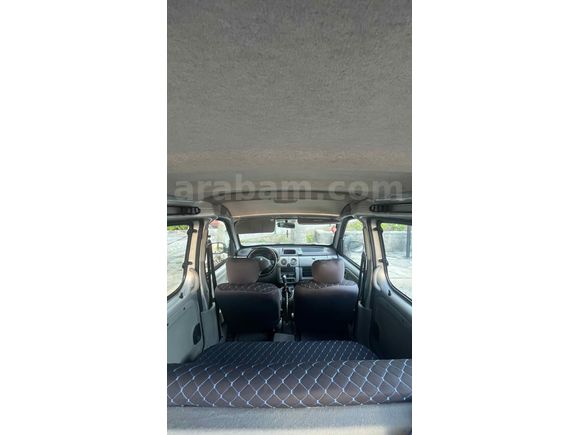 Sahibinden Renault Kangoo Multix 1.5 dCi Expression 2011 Model 