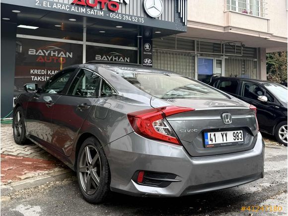 Honda civic 2017 hatasız 350 BİN PEŞİN 36 AY