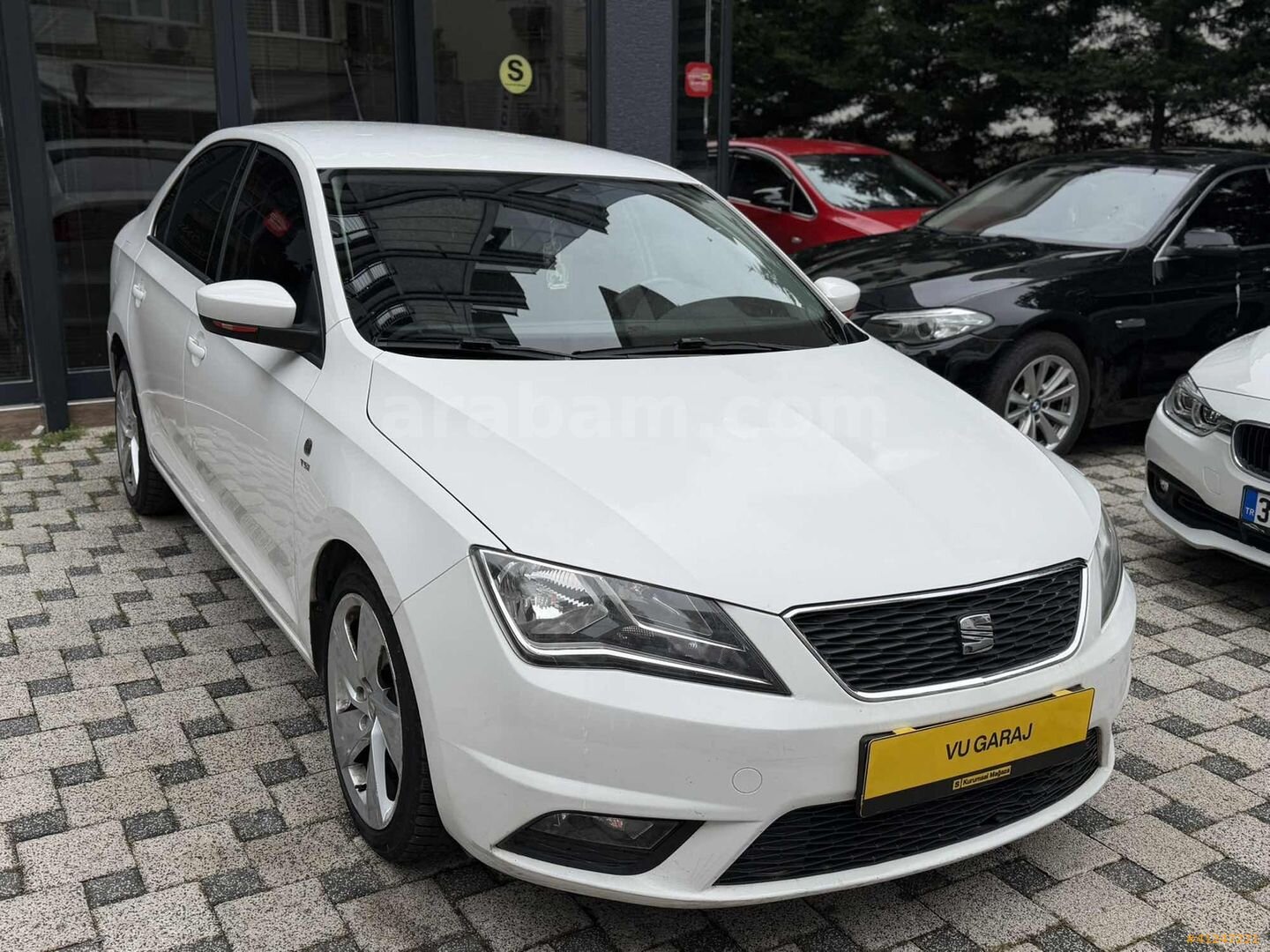 Galeriden Seat Toledo 1.4 TSI Style 2013 Model İstanbul 141.000 km Beyaz 3