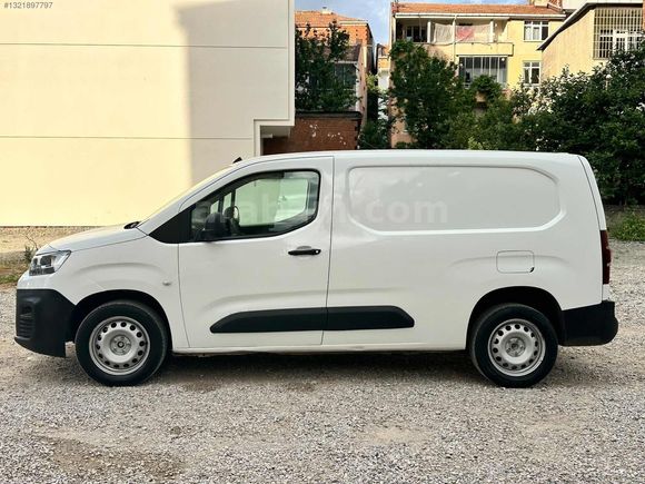 SEZGİN AUTO DAN CİTROEN BERLİNGO