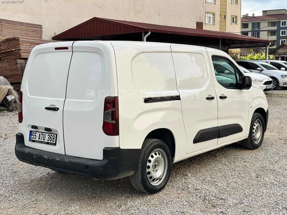 SEZGİN AUTO DAN CİTROEN BERLİNGO